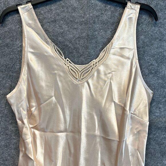 NWT CABERNET Women’s Camisole Satin Lace Trim Sleeveless Champagne Size Large - Picture 3 of 14